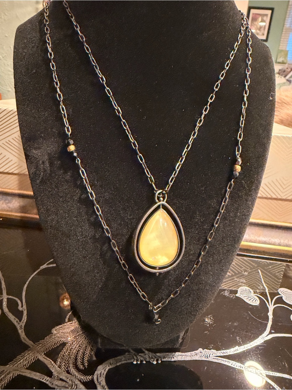 Teardrop Yellow Stone Pendant Necklace - Layered Women’s Jewelry